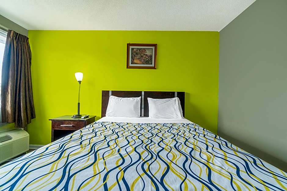 Lamplighter Inn By OYO Independence