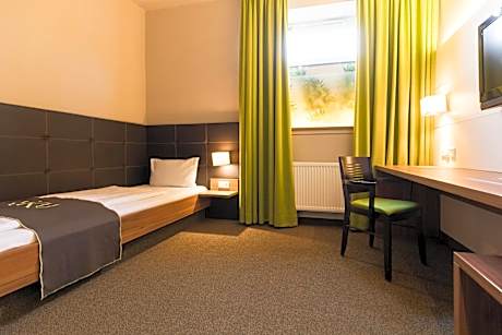 Budget Single Room