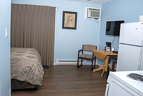 Two-Bedroom Suite