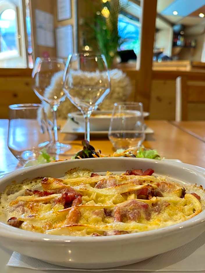 Hôtel-Chalet les Mélèzes