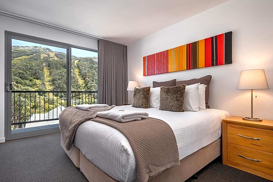 Snowgoose Apartments