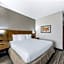 Best Western Green Oaks Inn & Suites