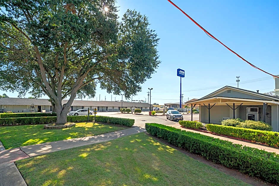 Americas Best Value Inn Brenham