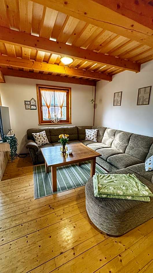 Drevenička Amálka