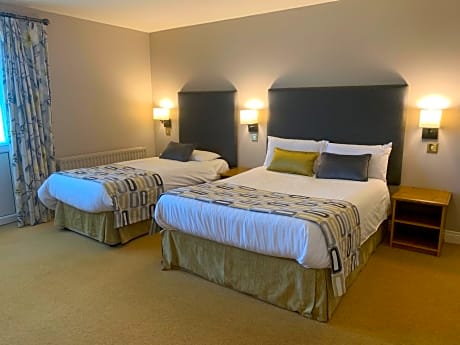 Canavans Hotel