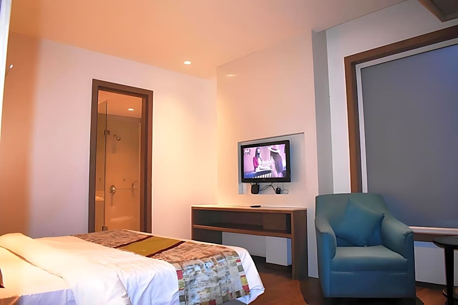 Lemonwood Suites By F9 Hotels