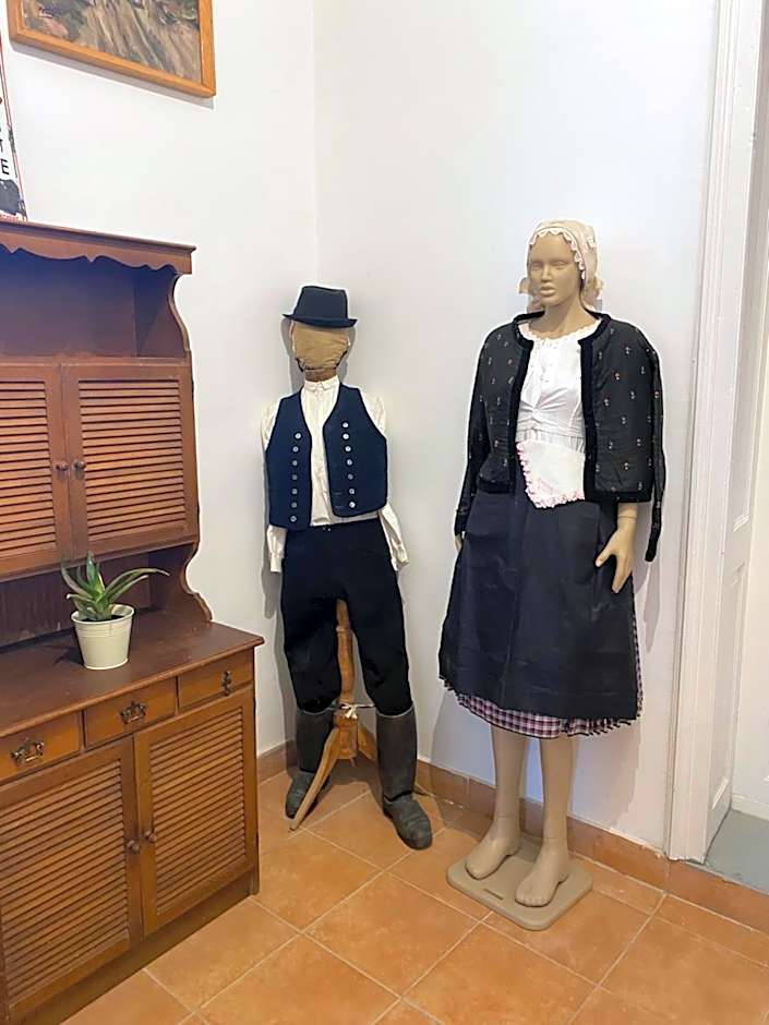 Kamarás Klastrom House