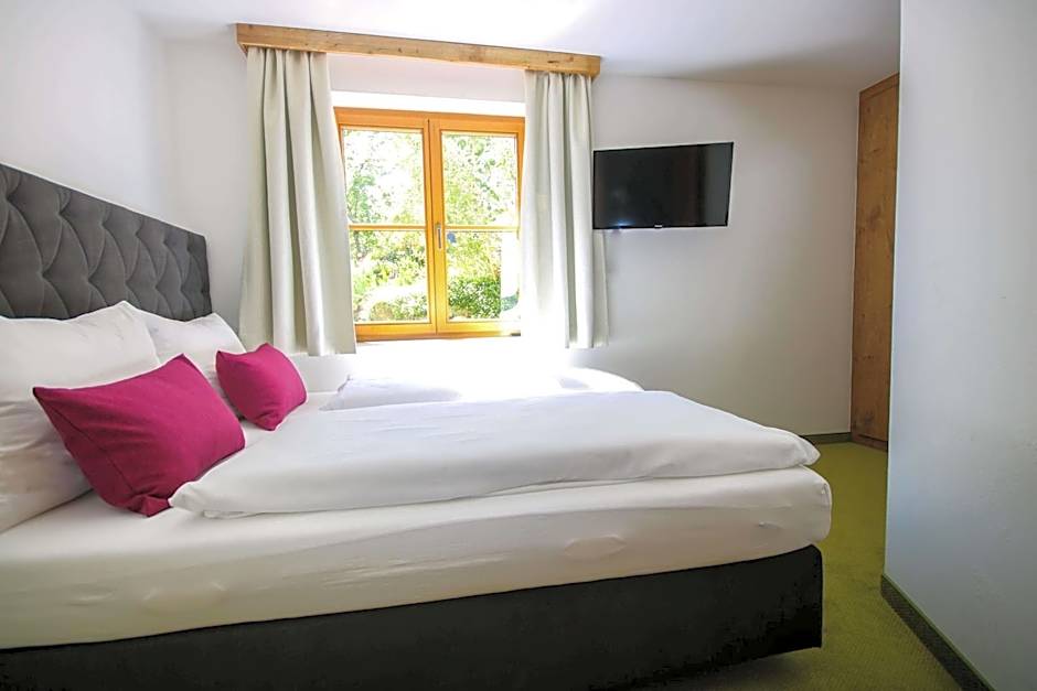 Kia Ora Hotel Restaurant