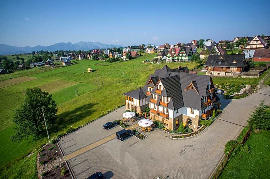 Hotel REDYK Ski&Relax - narty i widok na góry na wyciągnięcie ręki