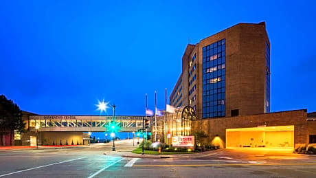 Best Western Premier Waterfront Hotel & Convention Center