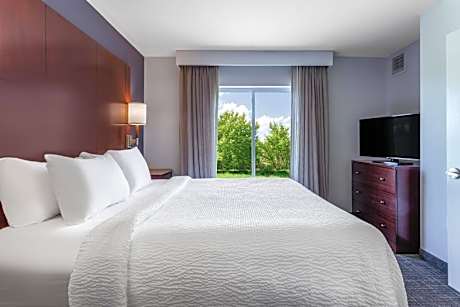 Two-Bedroom Suite with Sofa Bed