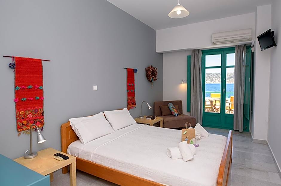 Porto Katapola Pension