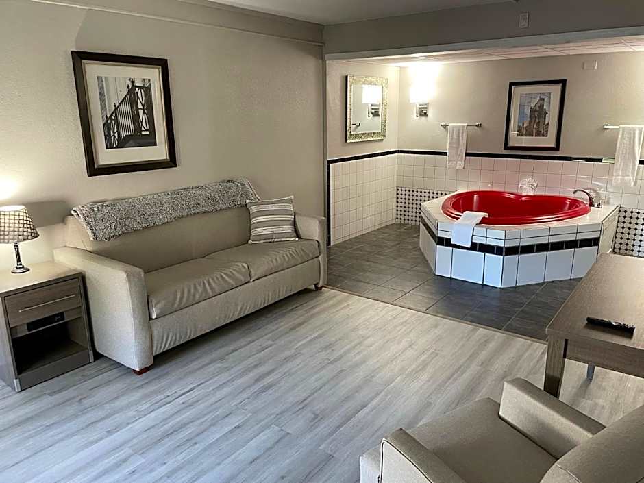 Whalers Inn and Suites