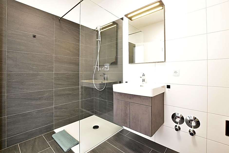 myQuartier Central City Suites digital self check in