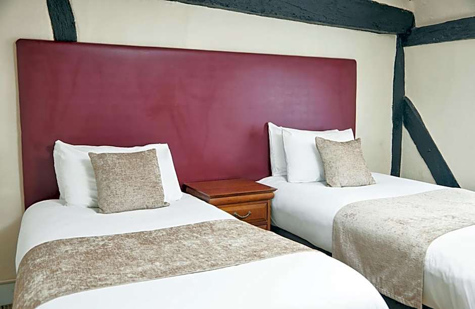 The Bell Hotel Woburn By Greene King Inns