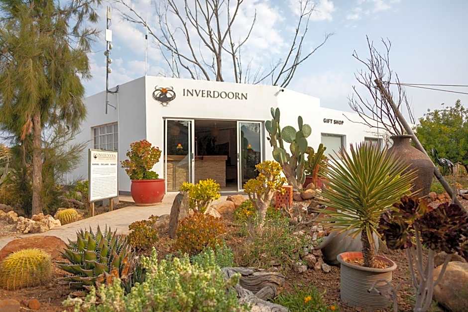 Inverdoorn Game Reserve Lodge