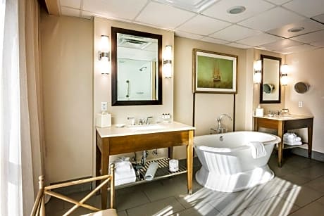 Suite Executive King Bed