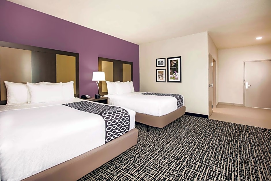 La Quinta by Wyndham Dallas Plano - The Colony