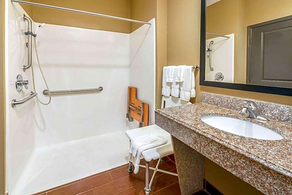 La Quinta Inn & Suites by Wyndham Boutte