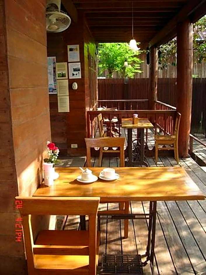 Riverhouse-The Teak House