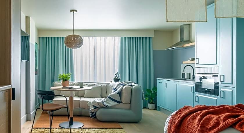 Bermonds Locke, Tower Bridge