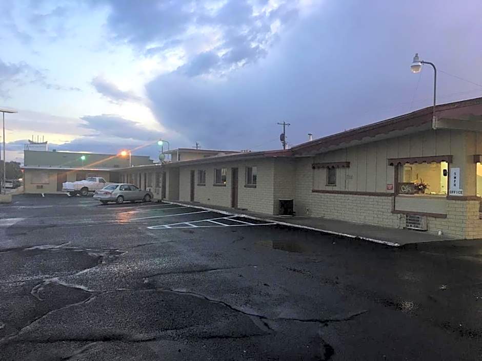 Oregon Trail Motel