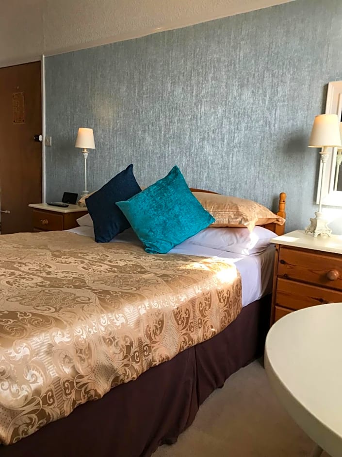 The Whiteley – Scarborough
