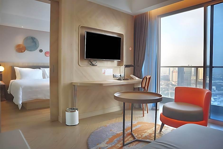 HARRIS Suites Puri Mansion