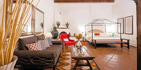 Grand Master Suite