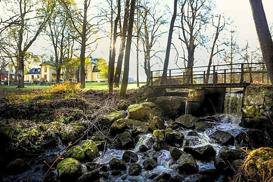 Hennickehammars Herrgård