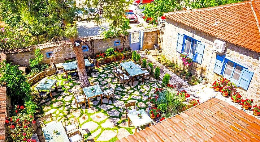 Adatepe Otel