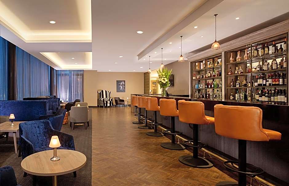 DoubleTree By Hilton Hull