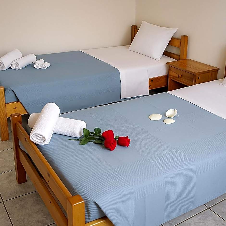 Blue Lake Holiday Homes - Keri Summer Escape