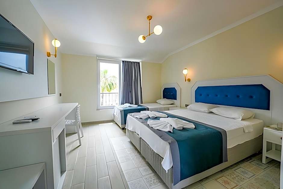 Blue Pearl Hotel Villas