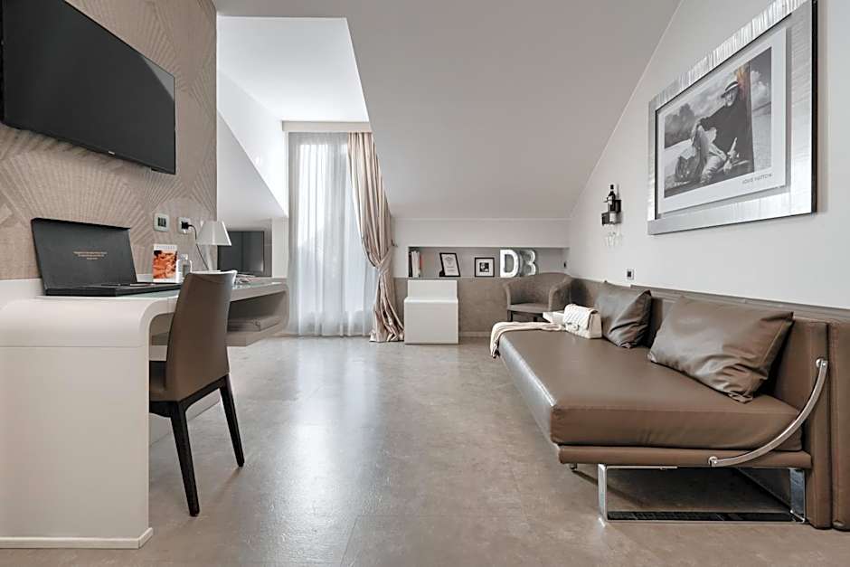 Montenapoleone Suites