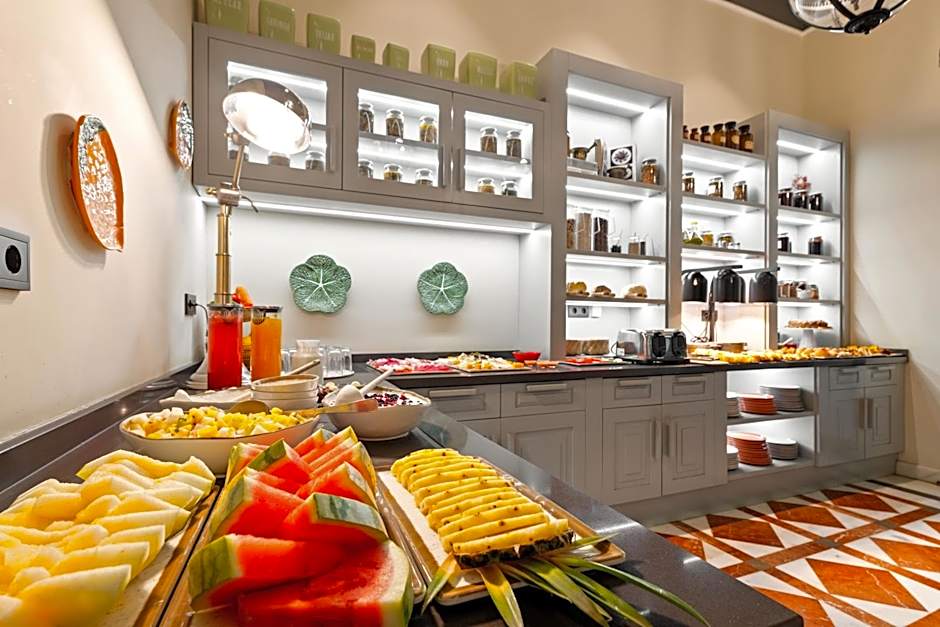 Joya del Casco Boutique Hotel by Shiadu