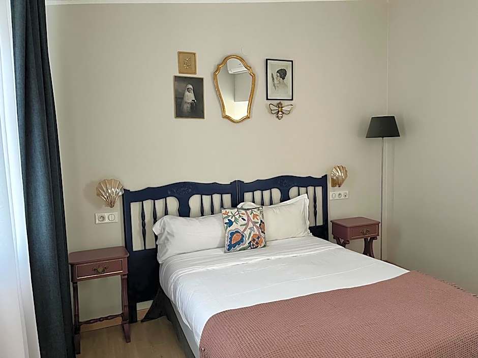 Irin Hotel