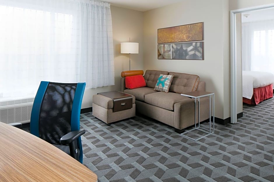 TownePlace Suites by Marriott Kansas City Airport