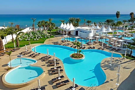 Sunrise Pearl Hotel & Spa - Alojamientos en PROTARAS