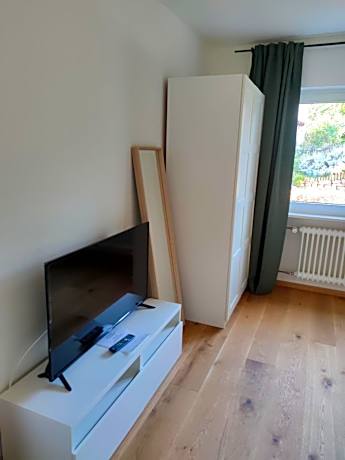 Single Room with Shared Bathroom