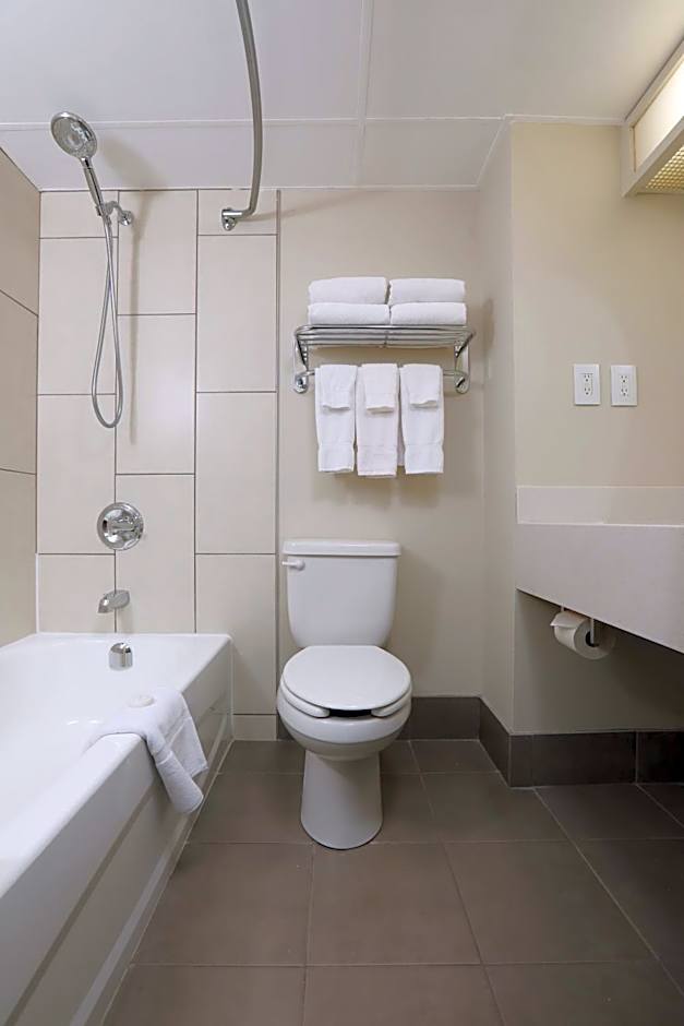 Canad Inns Destination Centre Polo Park