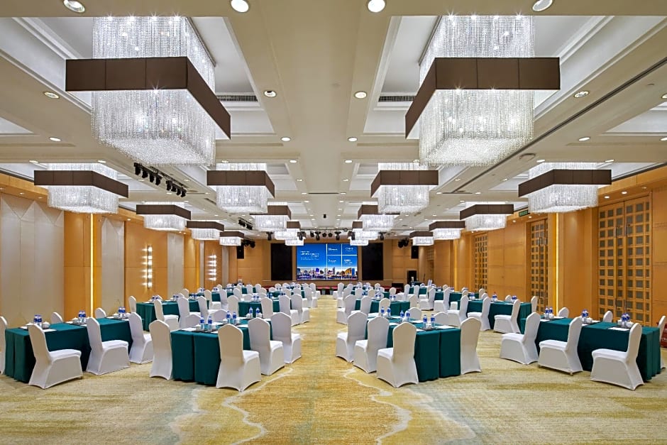 Yueyang Grand Skylight Hotel