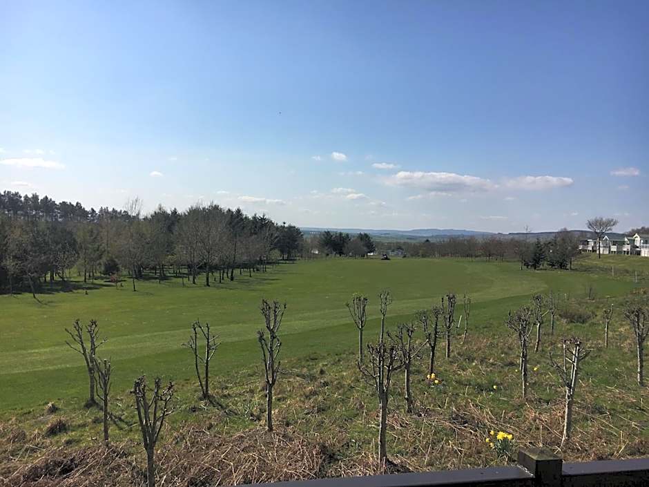 Millie,s View 18 hole free Golf