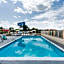 Travelodge by Wyndham Ridgeway Martinsville Area