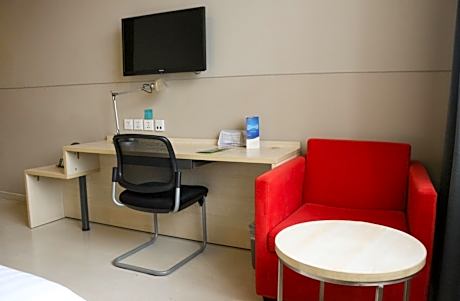Business Double Room C