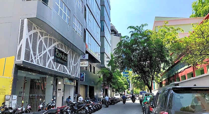 Amina Residency - Luxury Stay