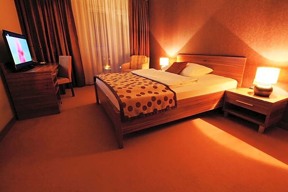 City Hotel Nitra with free parking