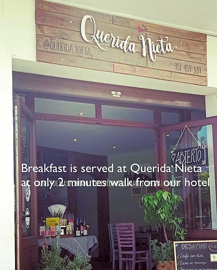 I AM La Posada Hotel and Apartment