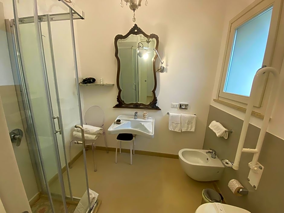 Scilla Maris Charming Suites