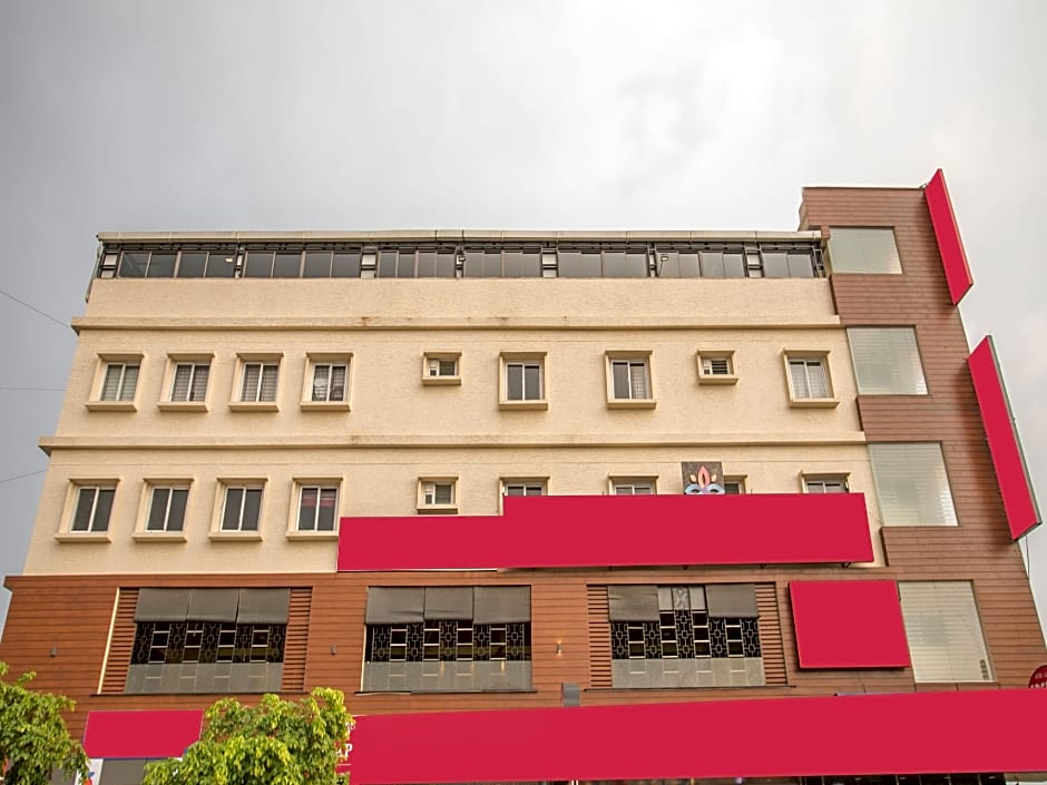 OYO 7846 Hotel The Prince Gardenia